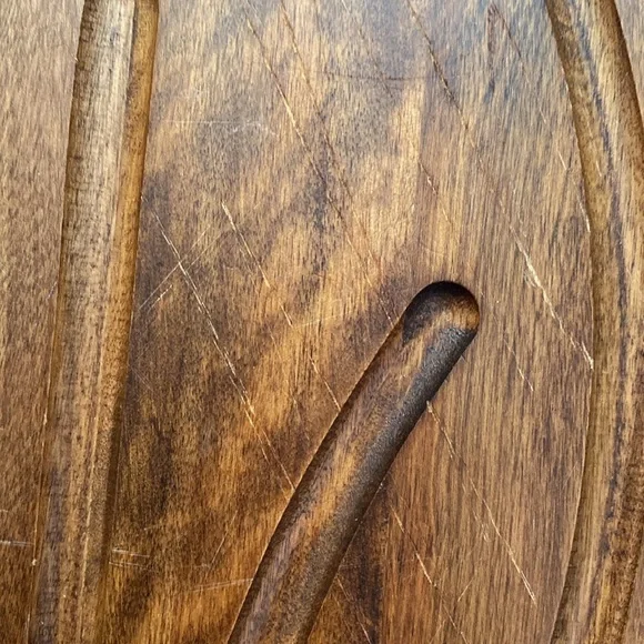 2 Vintage Chrome Serving
Trays made in Quebec - Picture 10 of 16